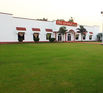 Gajraula Haveli Resort Eksteriør billede